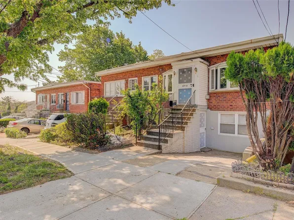 127-12 25th Avenue, College Point, NY 11356