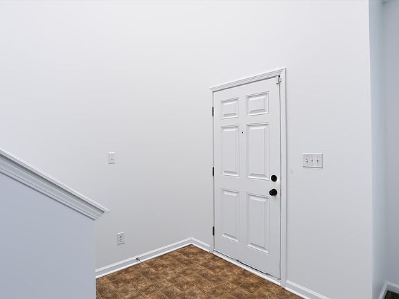 5th image of 4818 Ladywood Bluff Dr