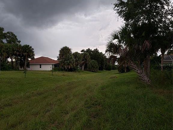3rd image of 95 Long Meadow Ln