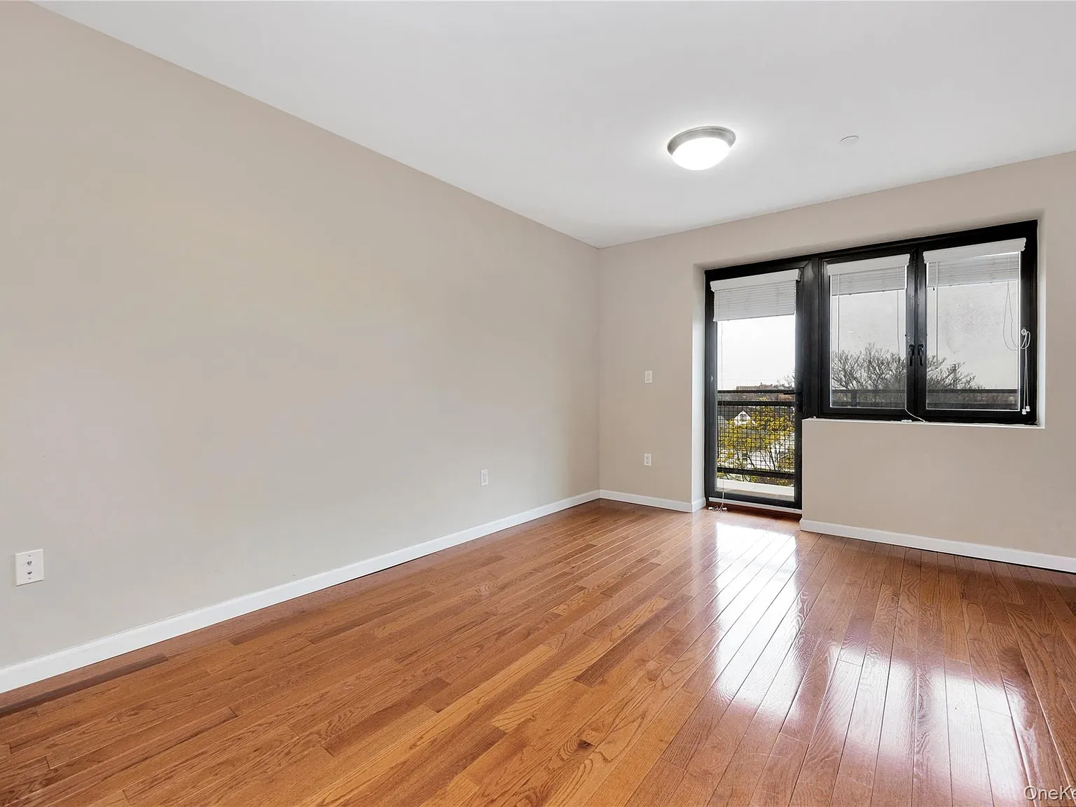 1 bed, 1.0 bath, $2,750 — Photo 4