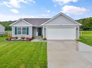 50 Cobblestone Ln, Springboro, OH 45066