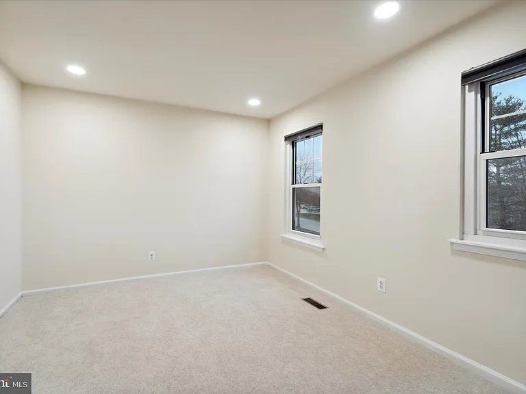 6 Cromwell Dr #107-U-6 — Photo 17