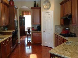 19 Misty Hbr E, Montgomery, TX 77356