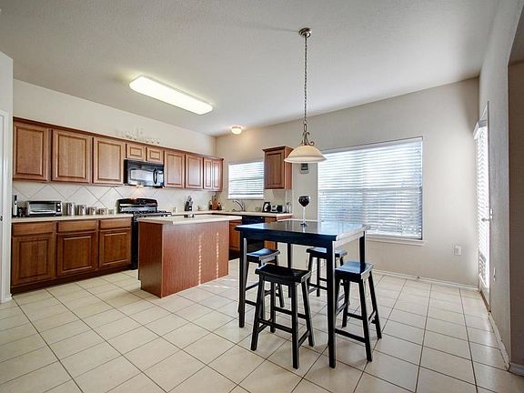 5th image of 11205 Liberty Farms Dr