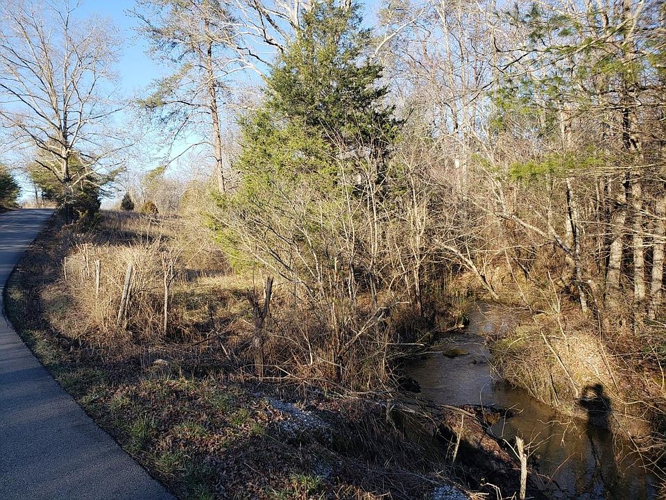 2nd image of 101 Dallas Smith Rd