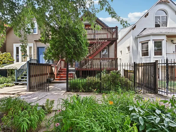 3016 N Oakley Ave, Chicago, IL 60618