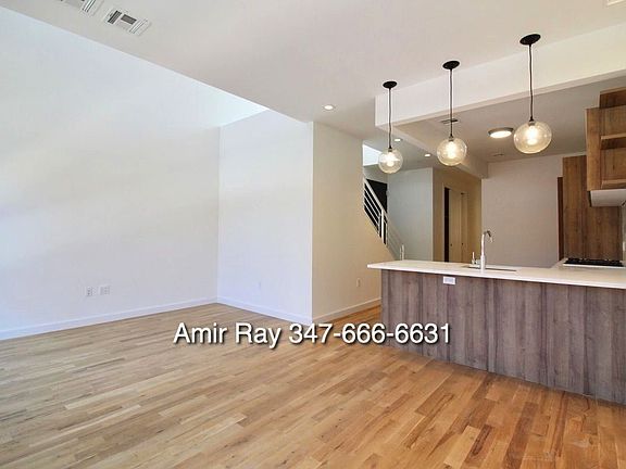 3rd image of 108 Jefferson Ave APT 3