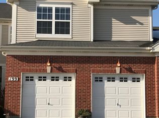 199 Dorset Ave, Oswego, IL 60543