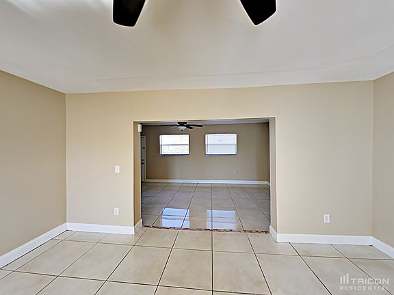 3rd image of 201 S Sequoia Dr