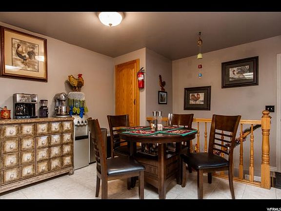 5th image of 6917 S Jefferson Cir