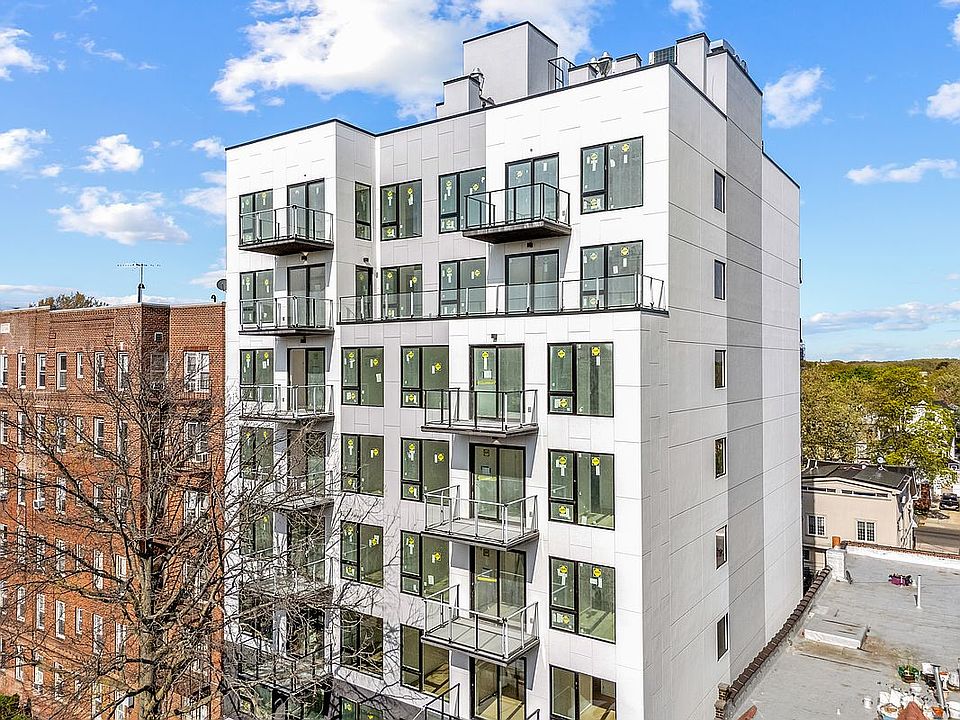 1st image of 2183 Ocean Ave #2B