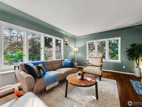 4th image of 750 Belmont Avenue E #5