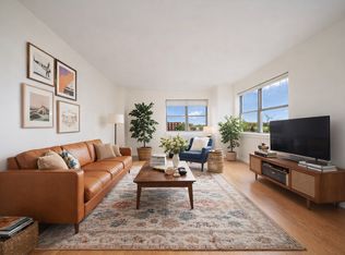 7525 153rd St APT 241, Flushing, NY 11367