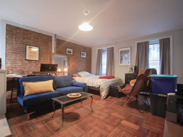 206 Washington Park image 1 of 7