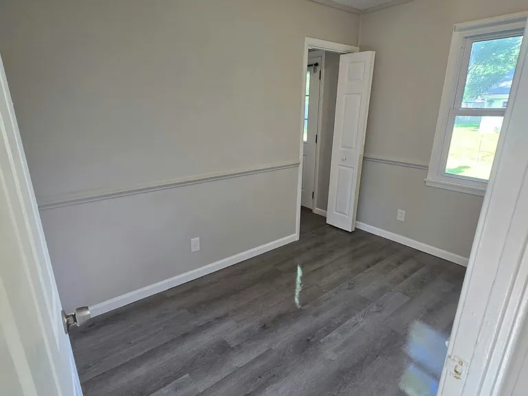 1712 Garwood Dr — Photo 7