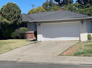 2017 Wakefield Way, Sacramento, CA 95822