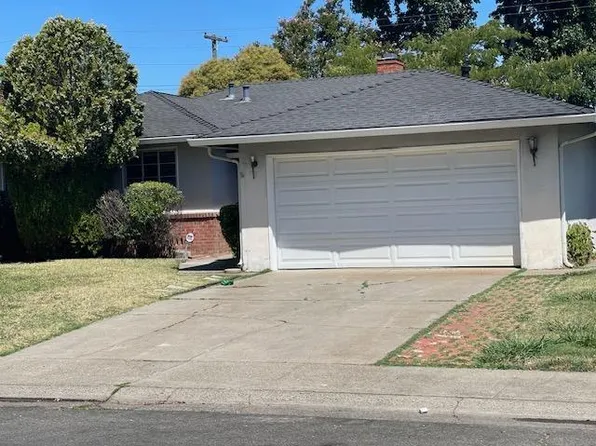 2017 Wakefield Way, Sacramento, CA 95822