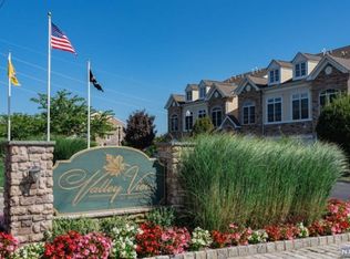 43A Forshee Cir, Montvale, NJ 07645