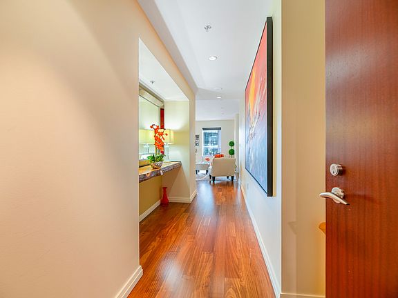 2nd image of 500 106th Ave NE Unit 1013