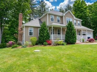 5 Harding Ln, Sturbridge, MA 01518