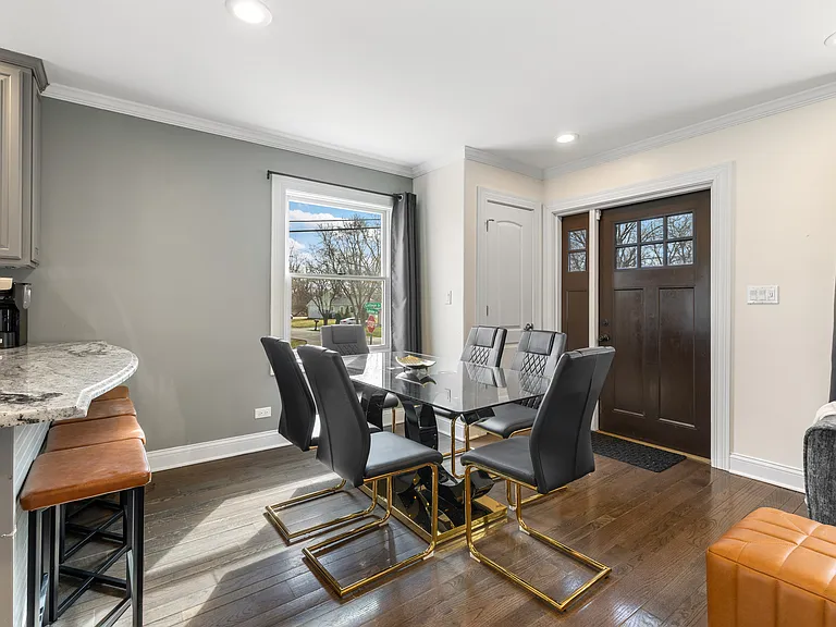 8614 Lakeview Ave — Photo 20