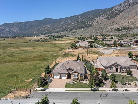 2nd image of 447 Big Sky Trl