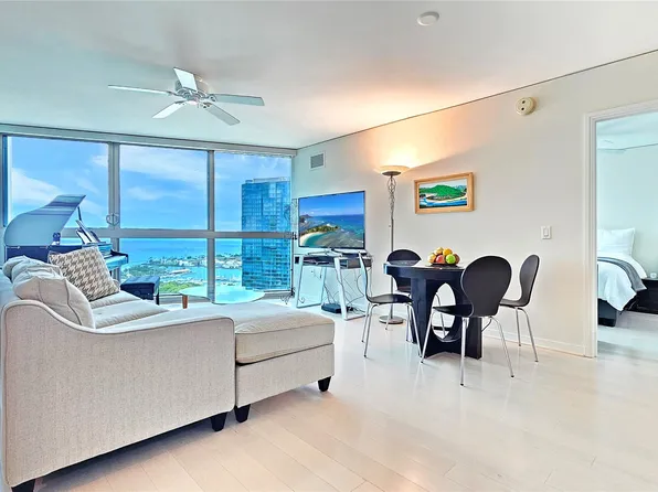 1177 Queen St APT 3205, Honolulu, HI 96814