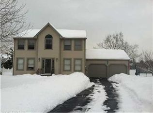 12 Walcott Grn, South Windsor, CT 06074