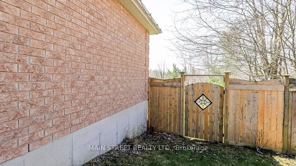 2 bed, $1,500 — Photo 4