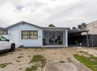 3925 SW 88th Pl #1, Miami, FL 33165