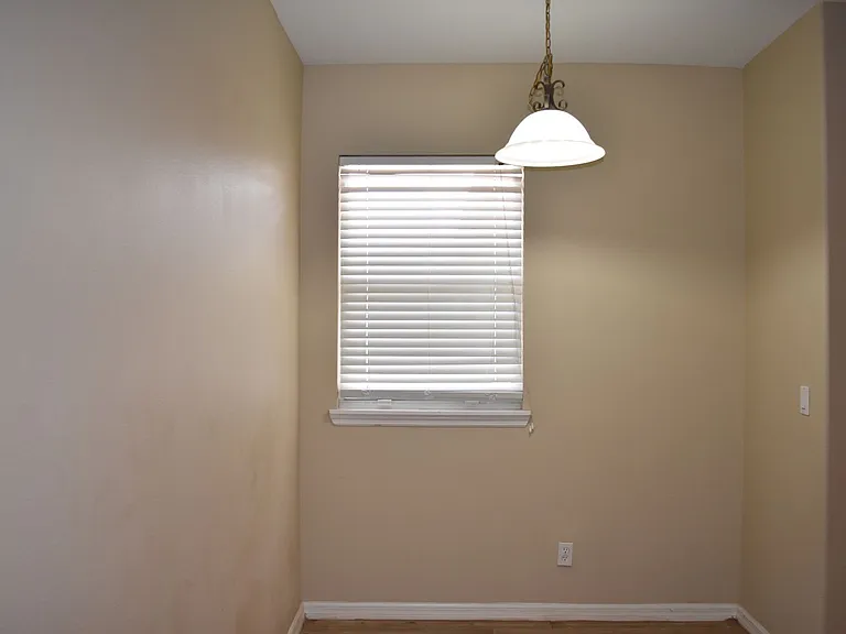 1040 Venetian Dr #203 — Photo 20