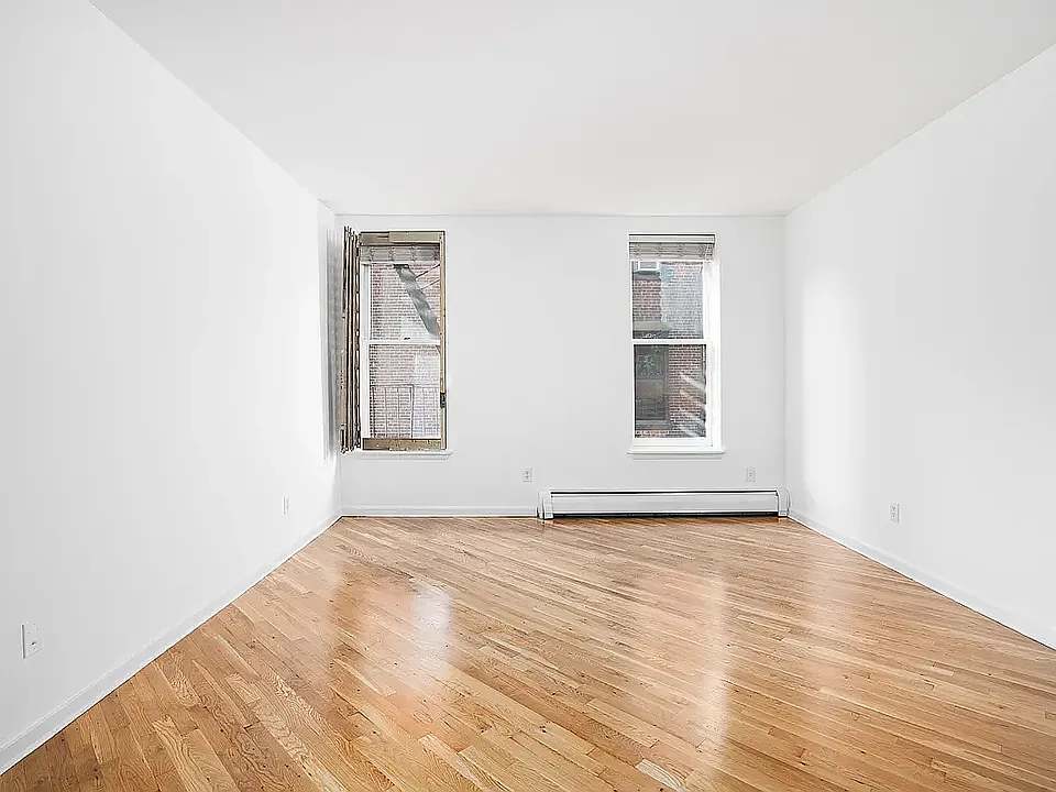 100 W 86th St #4A