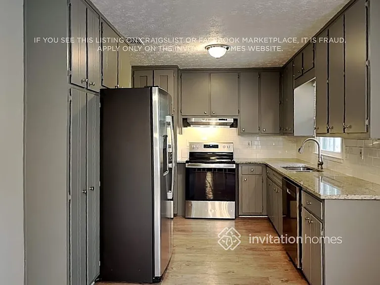 3246 Bruckner Blvd — Photo 9