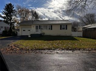 202 Stephen Dr, Utica, NY 13502