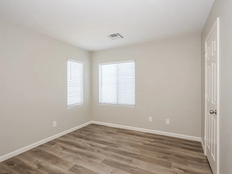 9453 Milkweed Canyon Ave — Photo 13