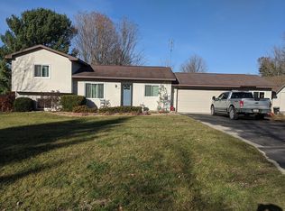 1495 Smith Rd, Traverse City, MI 49696