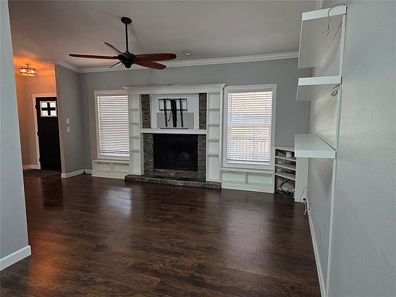 3rd image of 1033 ROSETREE LANE