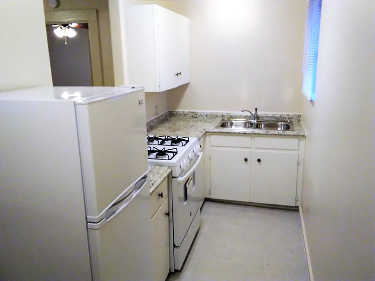 215 W Magnolia Ave #3 — Photo 15