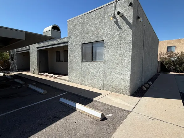 121 E King Rd, Tucson, AZ 85705