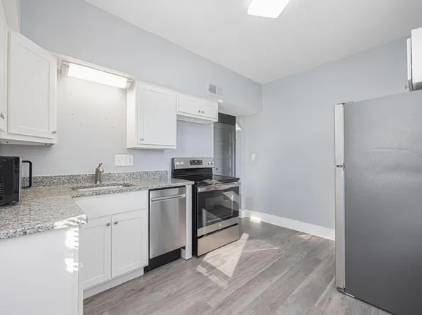 341 E Sycamore St #341, Columbus, OH 43206