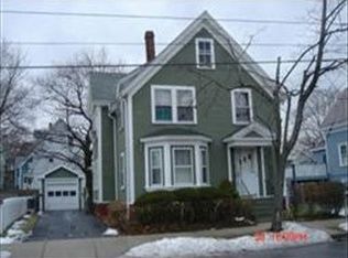 25 Clinton St, Lynn, MA 01902