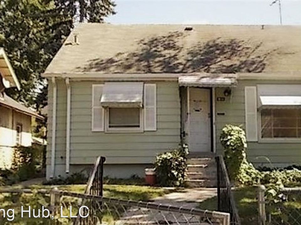 1st image of 3614 Queen Ave N