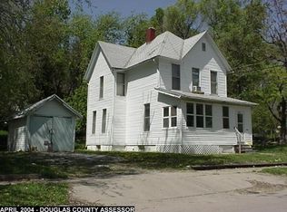 1610 N 32nd St, Omaha, NE 68111