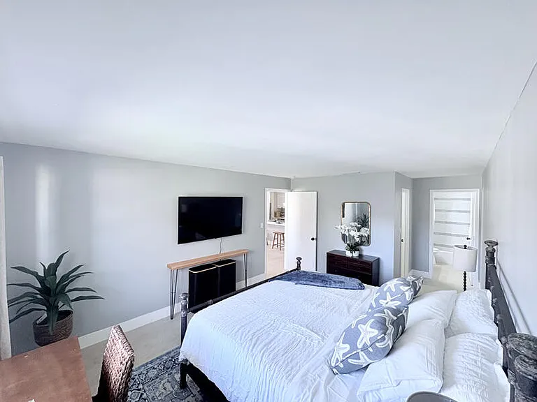 2050 Oleander Blvd #2-205 — Photo 6
