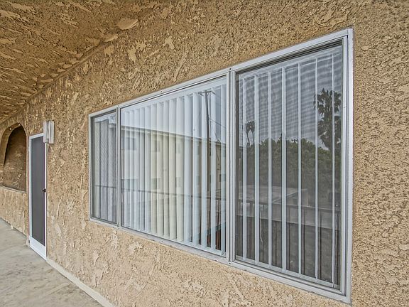 5th image of 3650 Garnet St APT 10