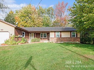 5788 Madison Ave SE, Grand Rapids, MI 49548