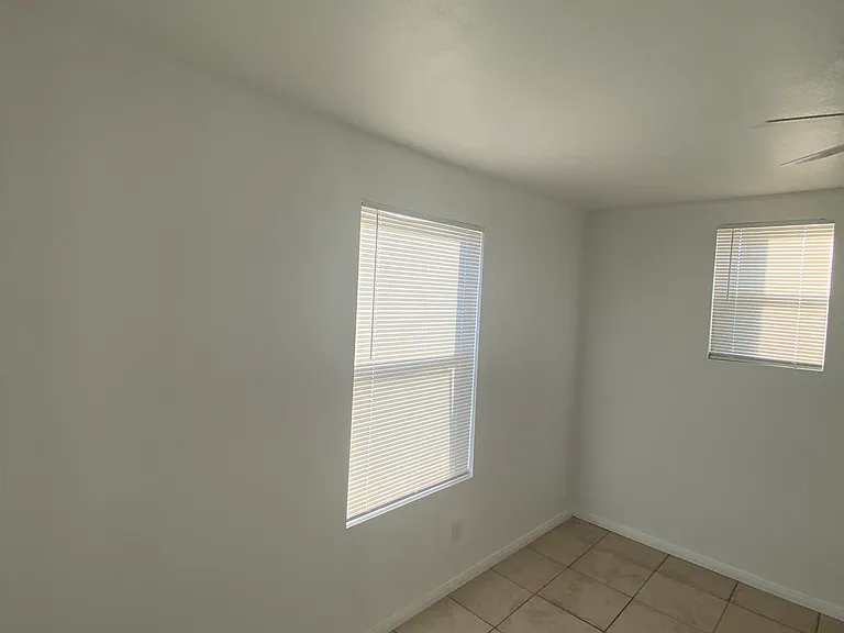 102 W Hall Ave #159 — Photo 2