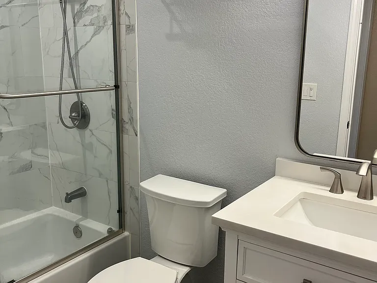 1520 Mary Pl — Photo 8
