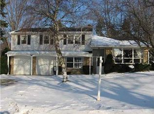5313 Heidt, Millcreek, PA
