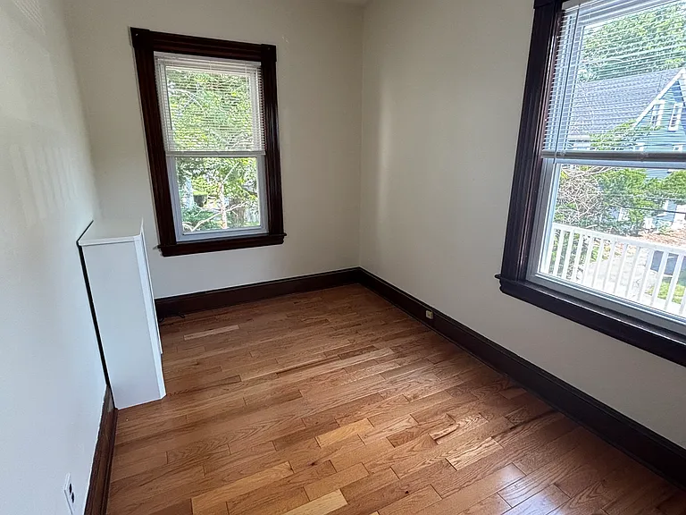 10 Davis St #2 — Photo 7
